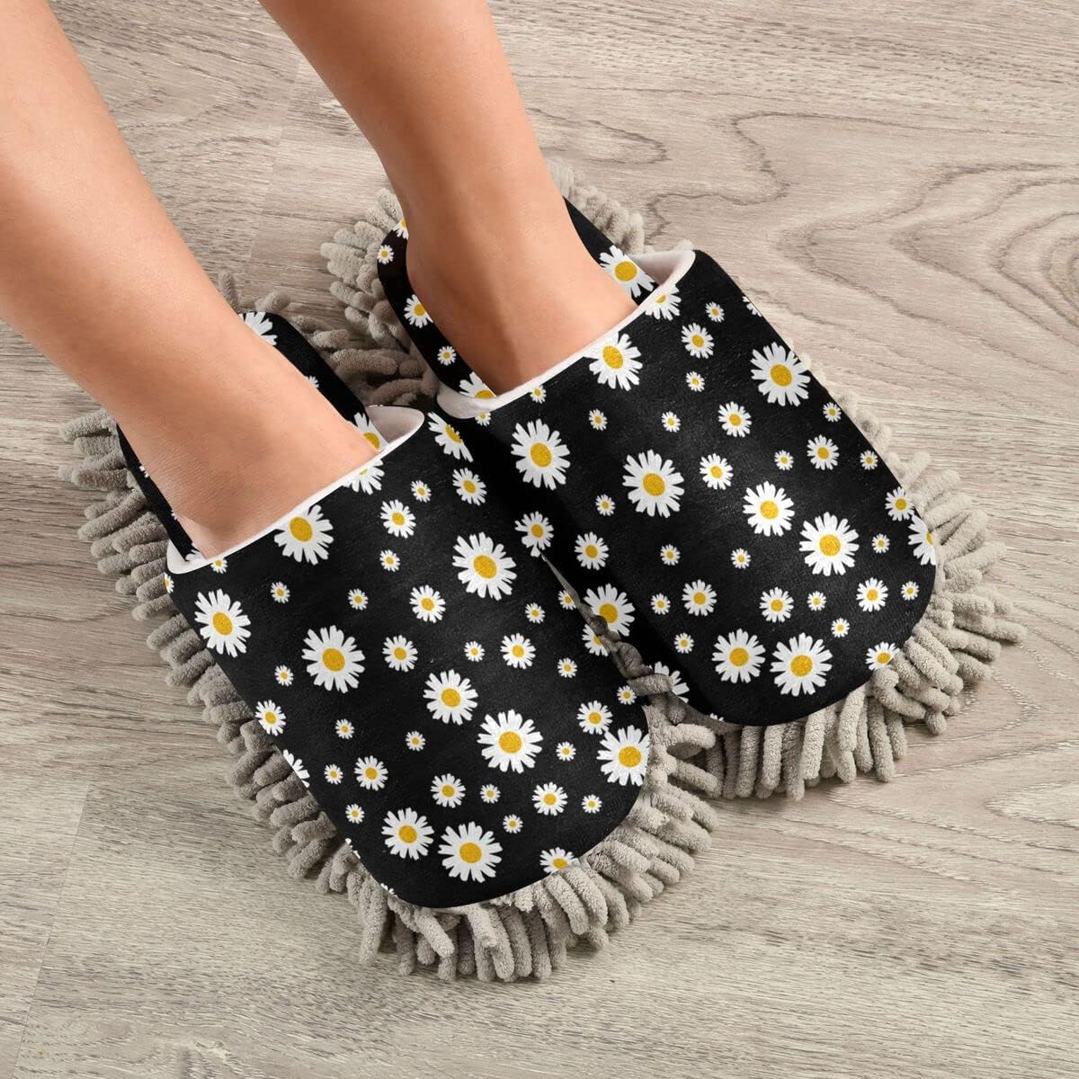 DOMIKING Daisy Flowers Mop Slippers for Women 1