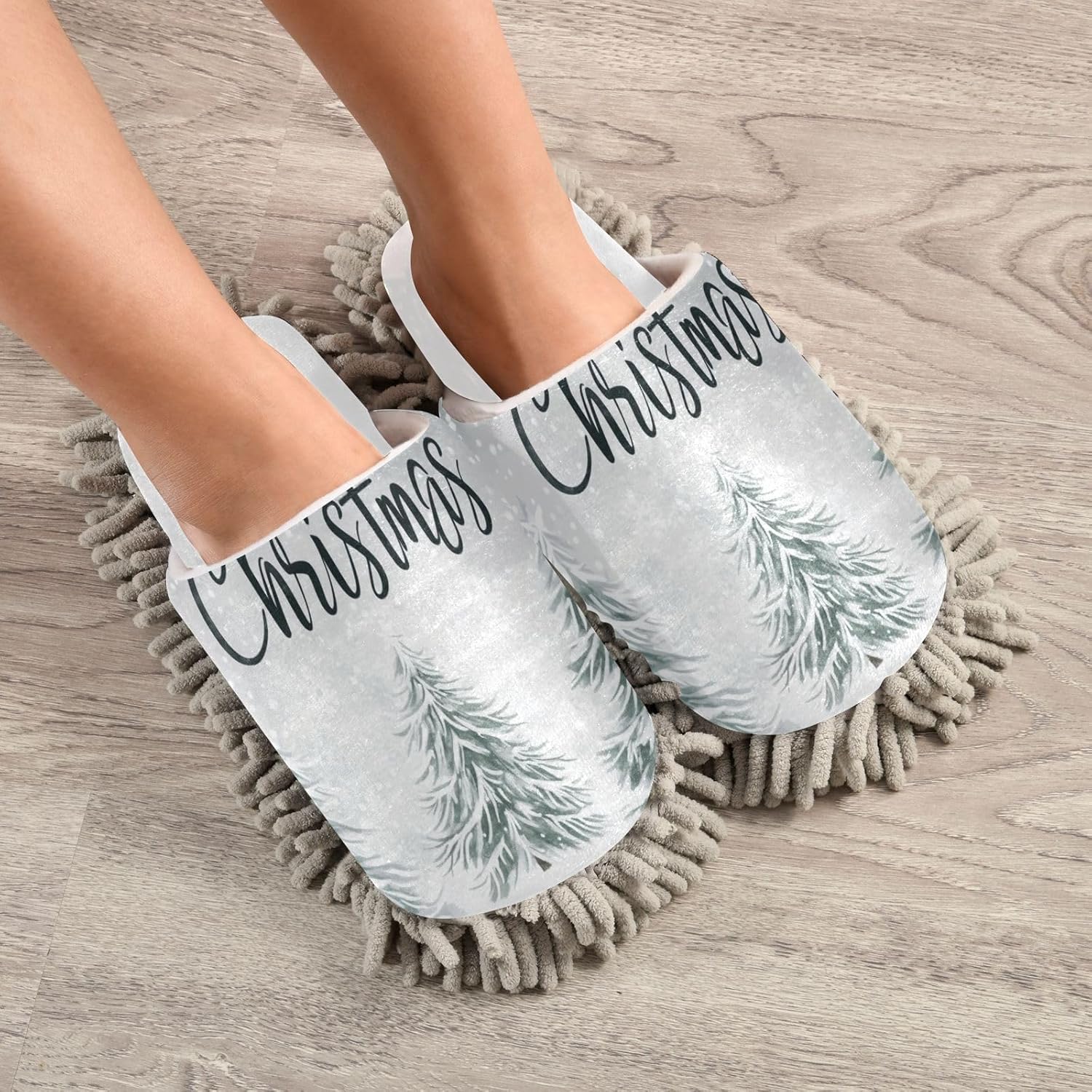 RunningBear White Snowflake Mop Slippers for Home and Office